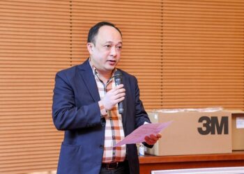 Cựu cục phó thuộc Văn phòng Quốc hội lừa doanh nhân người Lào 1,8 triệu USD- Ảnh 1.