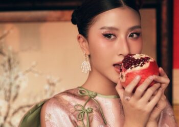 Quỳnh Anh Shyn khoe sắc trong bộ ảnh thời trang Tết- Ảnh 2.