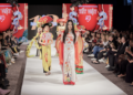 Anna Hoàng mang Tết Việt đến Tuần lễ thời trang London- Ảnh 14.