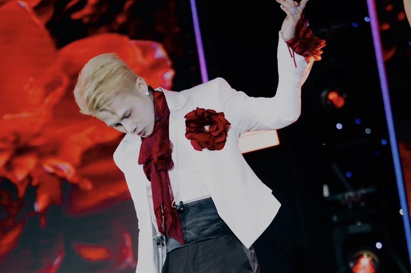 Ca sĩ Jack bị phạt và đình chỉ biểu diễn