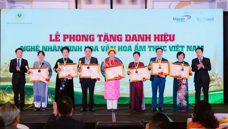28 cá nhân tiêu biểu được phong tặng các danh hiệu Nghệ nhân Văn hóa Ẩm thực Việt Nam