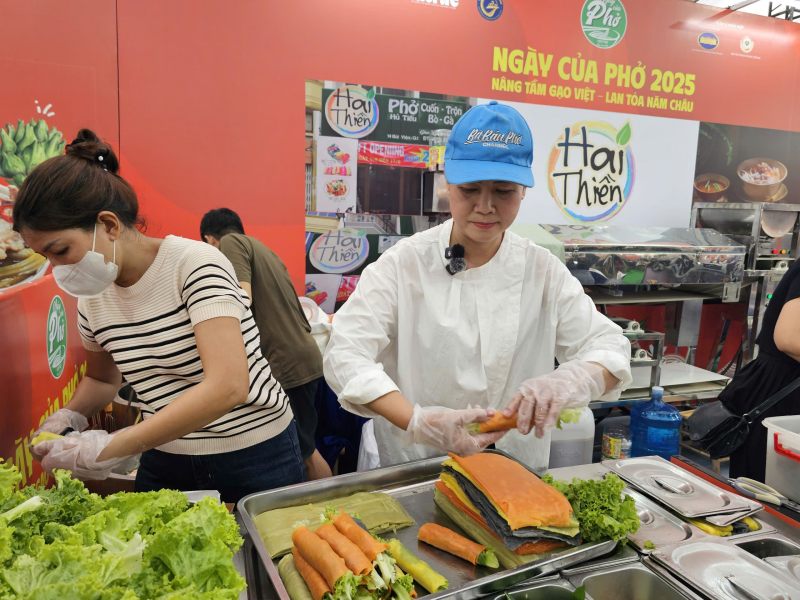 Khai mạc lễ hội Ngày của Phở 2025 với hơn 30 thương hiệu phở từ Bắc chí Nam