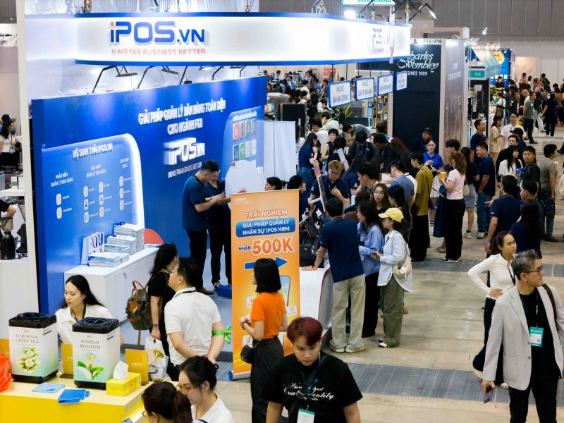 Sài Gòn “nóng máy” 3 ngày: Dân cà phê – trà kéo về SECC, barista Việt tính chuyện bước ra thế giới