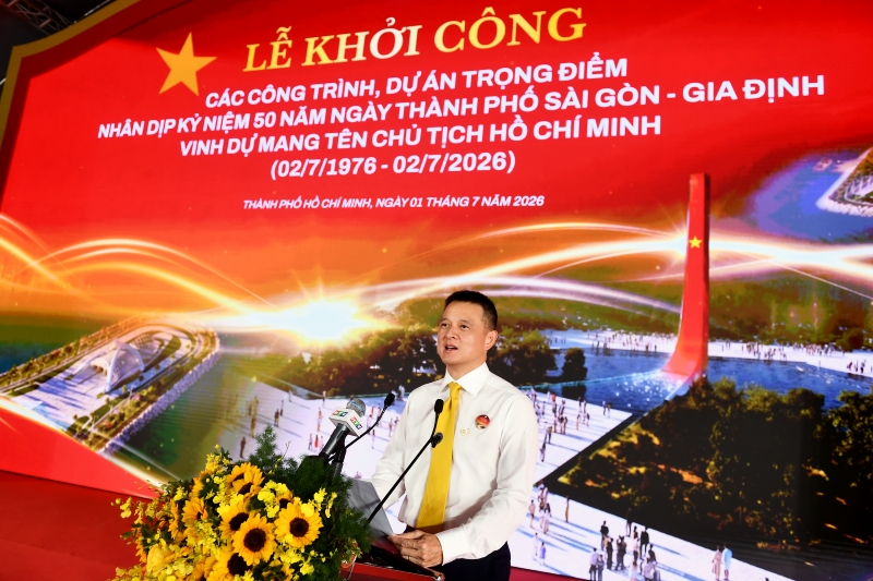 Khởi công 8 dự án, mở rộng không gian TP.HCM