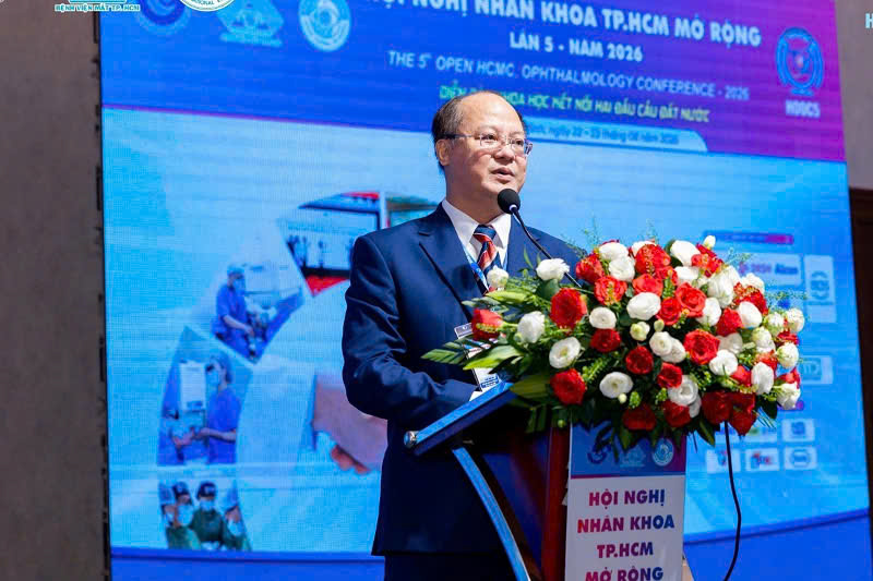 Nhãn khoa Việt Nam tăng tốc cập nhật công nghệ và đào tạo thực hành