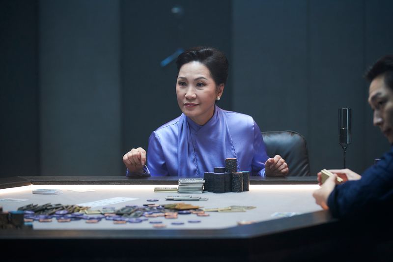 Hồng Đào gây chú ý với vai nữ doanh nhân quyền lực trong “Tazza 4”