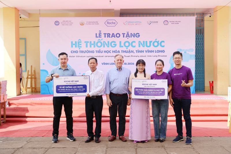 Roche Việt Nam triển khai các dự án cộng đồng tại Vĩnh Long và Đồng Tháp
